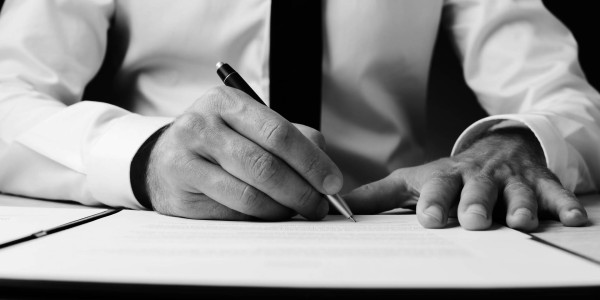 Permisos de Residencia y Trabajo / Visados / Golden Visa Sant Quirze Safaja · Permisos para Formación / Estudios